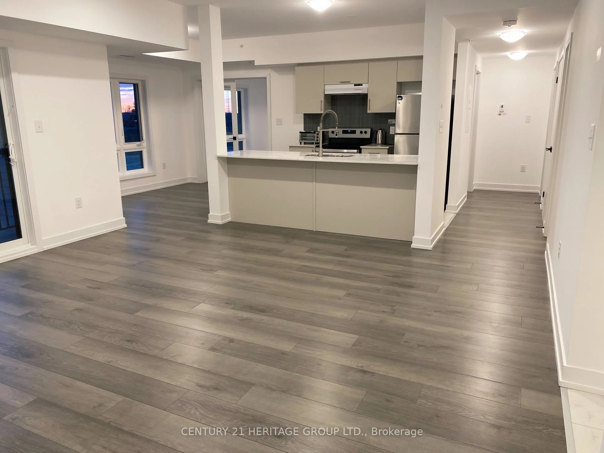Photo 16 of Unit 502, 10 Culinary Lane, Barrie, Rural Barrie Southeast — HOMEH