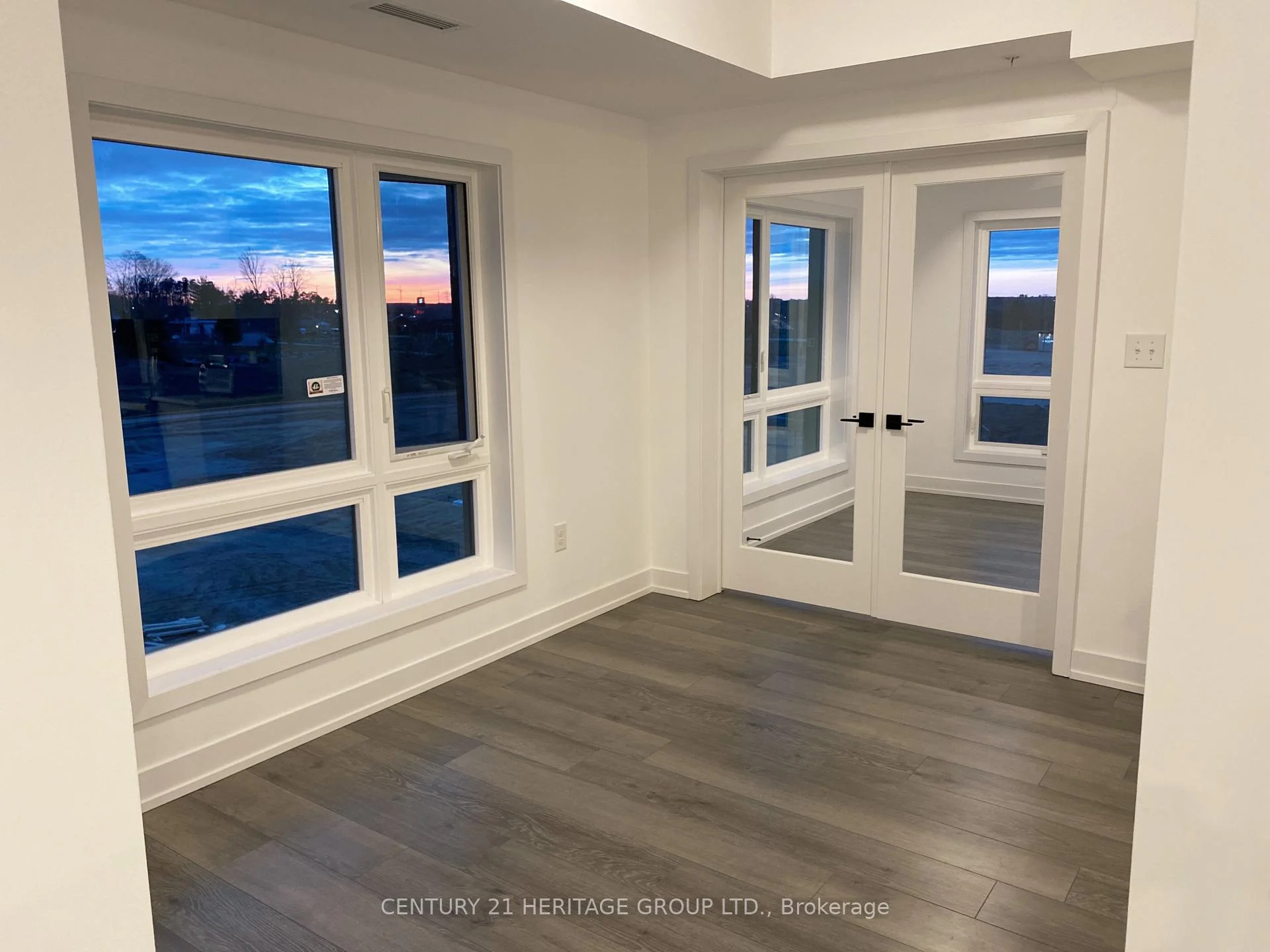 Photo 38 of Unit 502, 10 Culinary Lane, Barrie, Rural Barrie Southeast — HOMEH