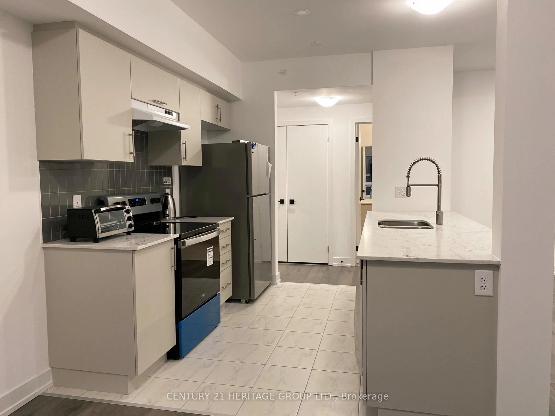 Photo 46 of Unit 502, 10 Culinary Lane, Barrie, Rural Barrie Southeast — HOMEH