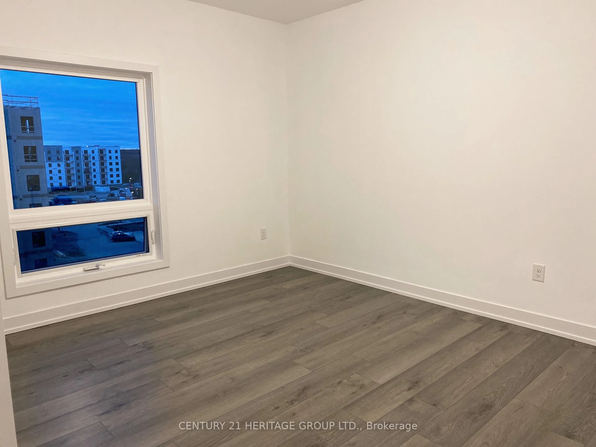 Photo 50 of Unit 502, 10 Culinary Lane, Barrie, Rural Barrie Southeast — HOMEH