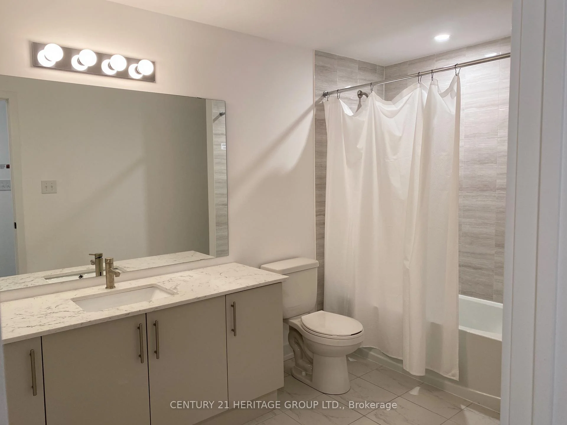Photo 62 of Unit 502, 10 Culinary Lane, Barrie, Rural Barrie Southeast — HOMEH