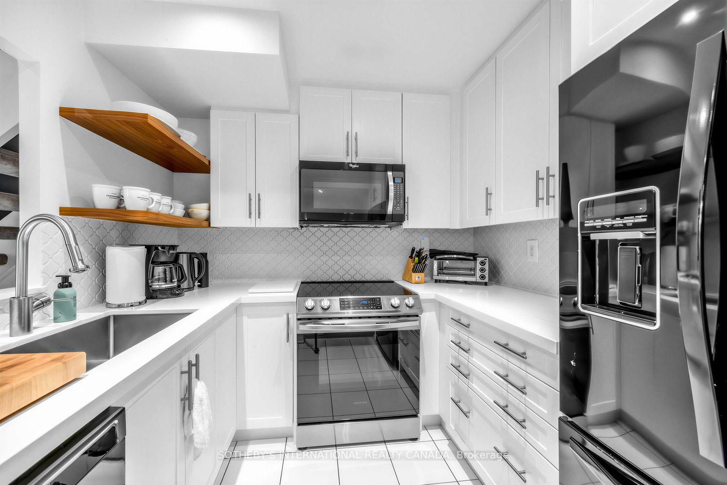 Photo 11 of Unit A10, 142 Pears Avenue, Toronto, The Annex — HOMEH