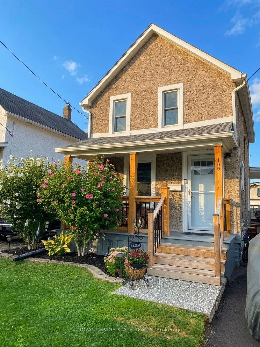 Front of 109 Wilton Avenue