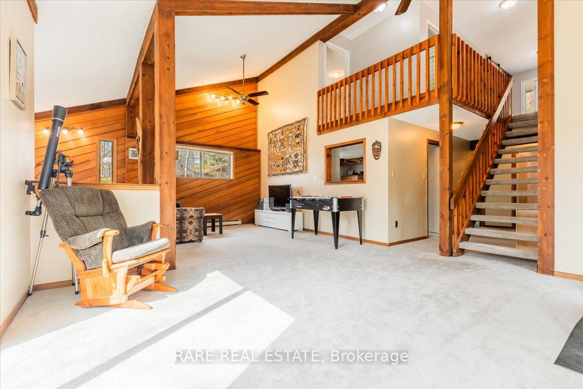 Photo of 32 Oneida Avenue
