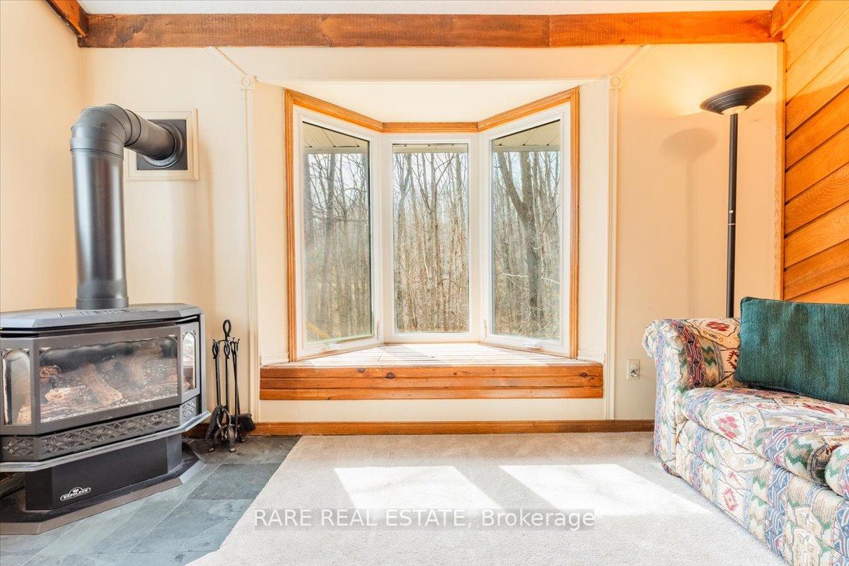 Photo 12 of 32 Oneida Avenue, Oro-Medonte, Sugarbush — HOMEH