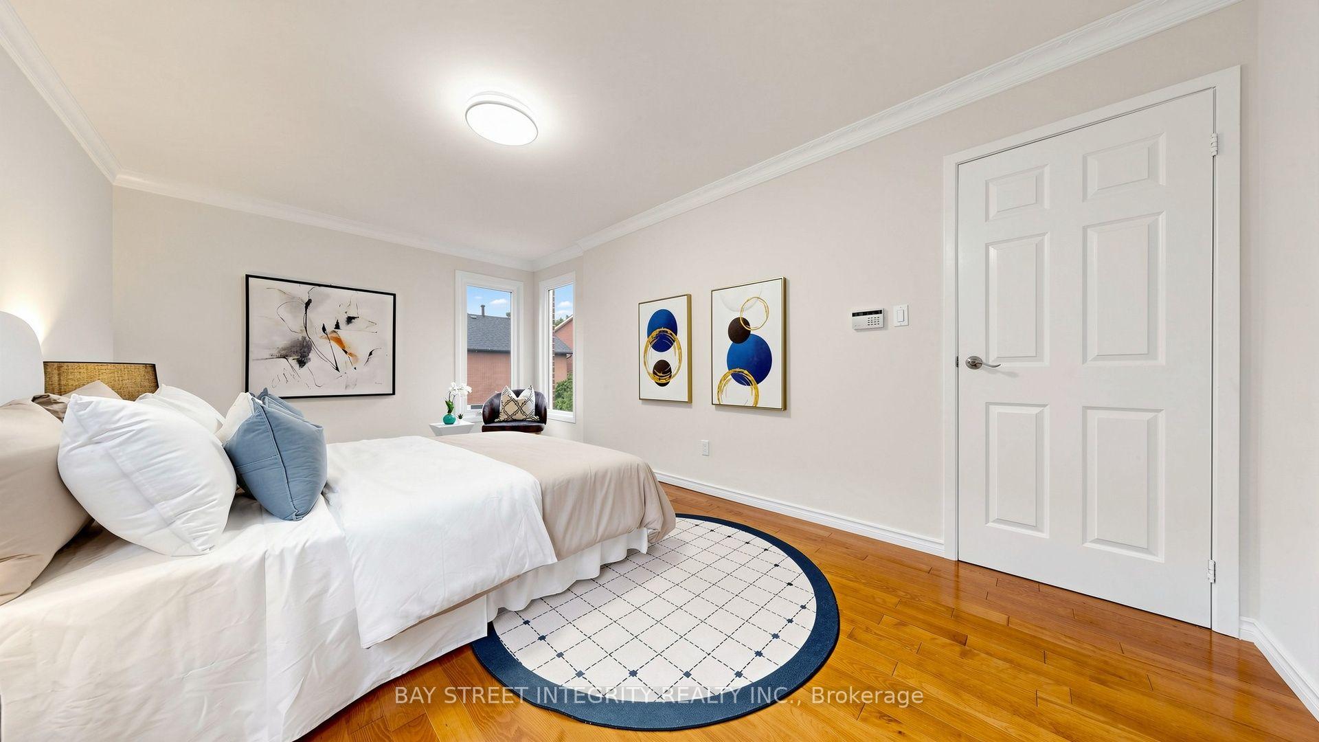 Photo 27 of 41 Jonathan Gate, Vaughan, Crestwood-Springfarm-Yorkhill — HOMEH