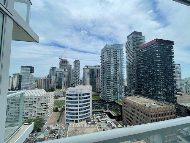 Photo 2 of Unit 1606, 33 Helendale Avenue, Toronto, Yonge-Eglinton — HOMEH