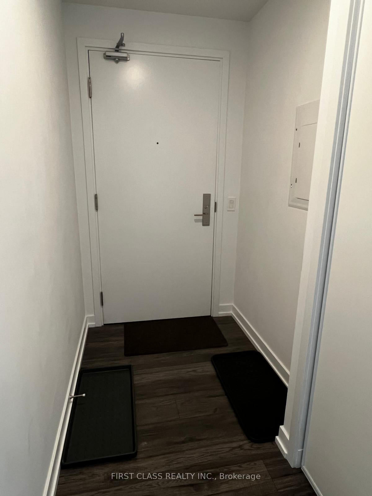 Photo 4 of Unit 1606, 33 Helendale Avenue, Toronto, Yonge-Eglinton — HOMEH