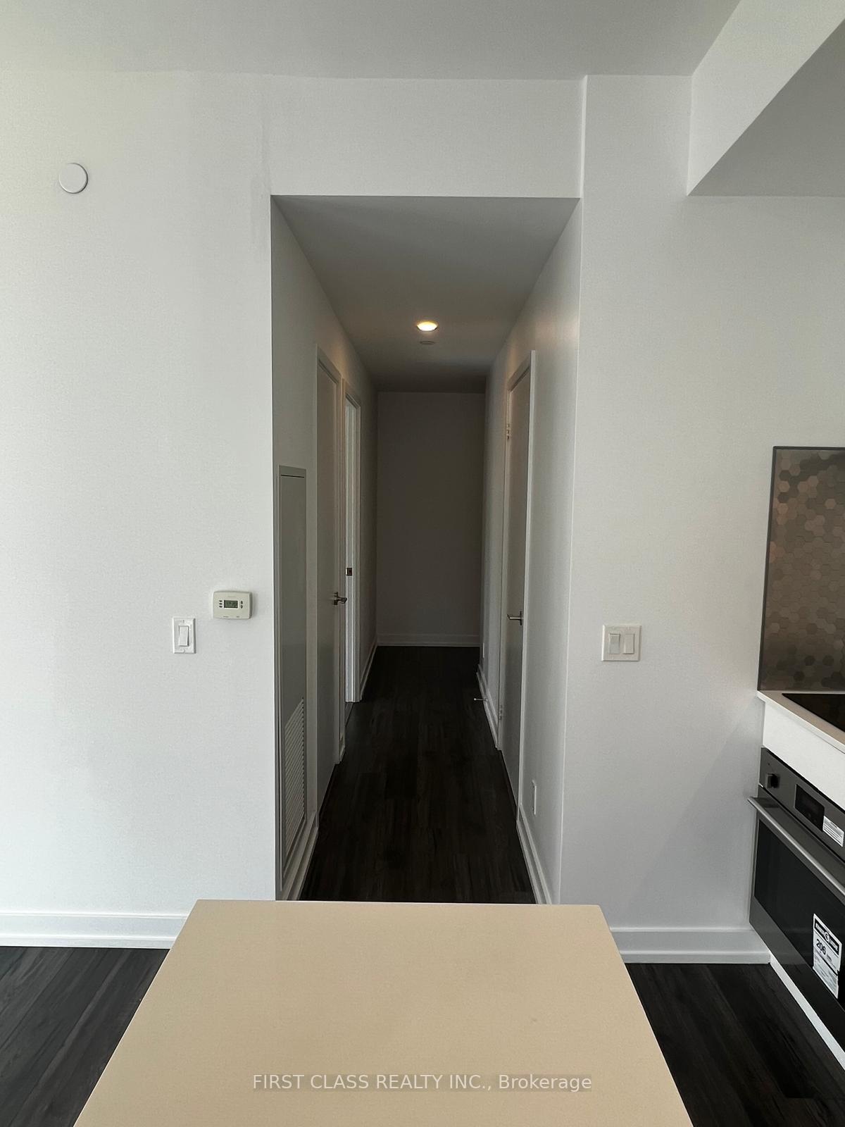 Photo 8 of Unit 1606, 33 Helendale Avenue, Toronto, Yonge-Eglinton — HOMEH