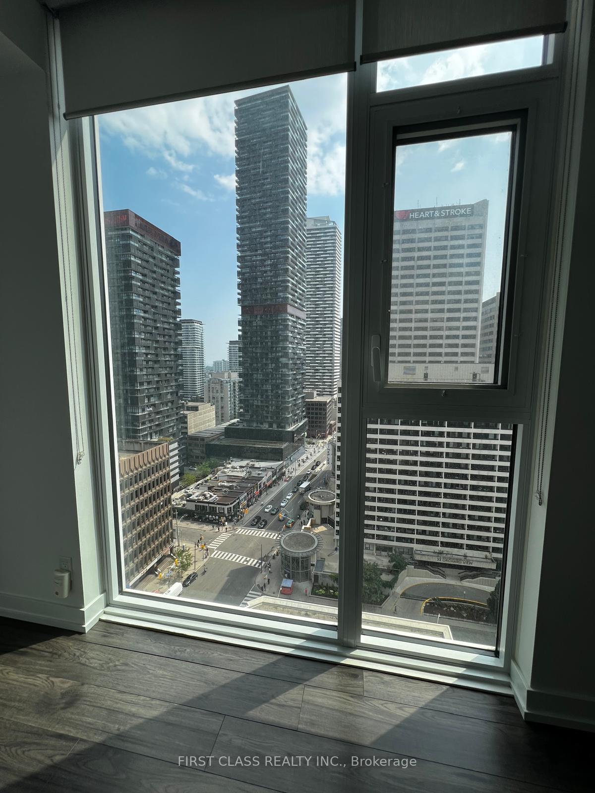 Photo 19 of Unit 1606, 33 Helendale Avenue, Toronto, Yonge-Eglinton — HOMEH