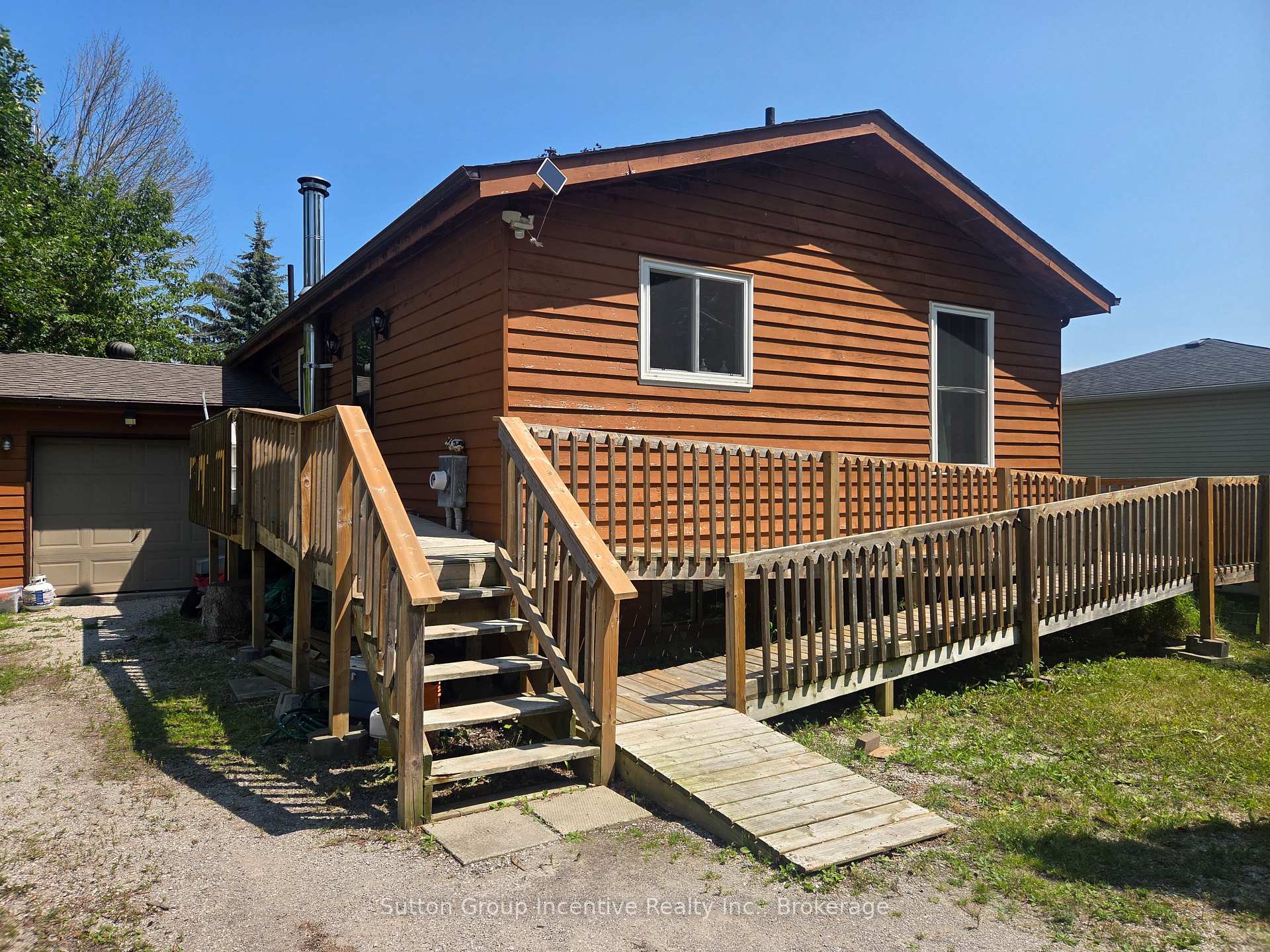 Photo of 3985 Joyland Drive