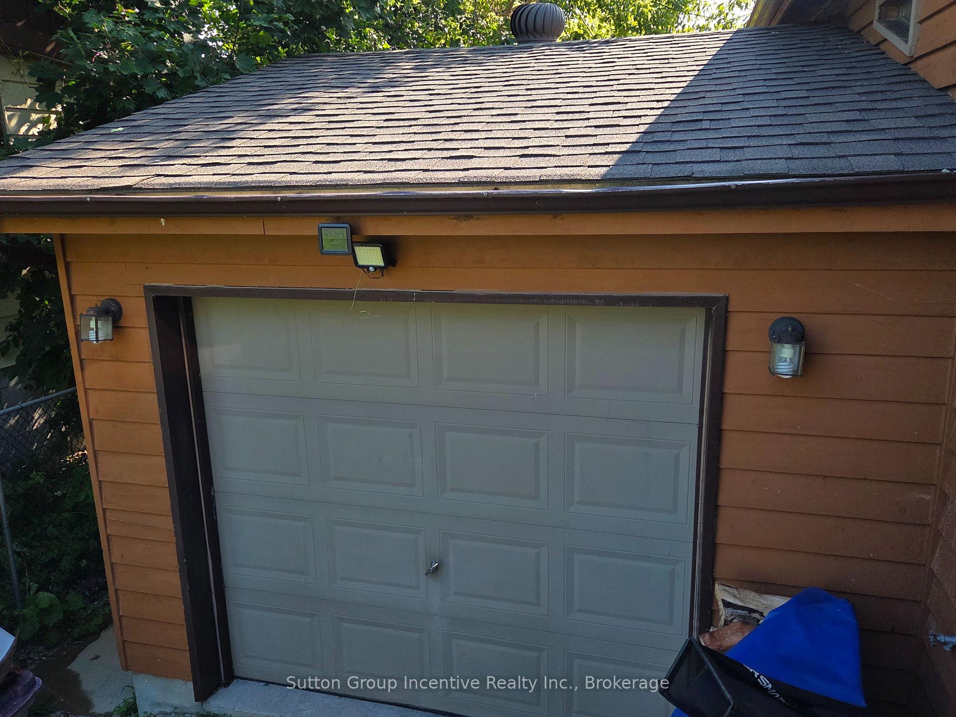 Photo 5 of 3985 Joyland Drive, Ramara, Rural Ramara — HOMEH