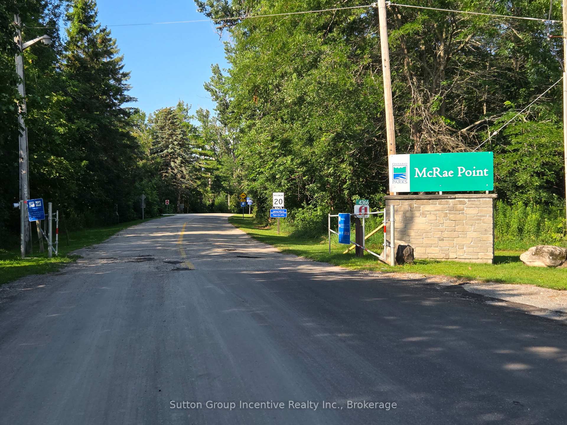 Photo 53 of 3985 Joyland Drive, Ramara, Rural Ramara — HOMEH