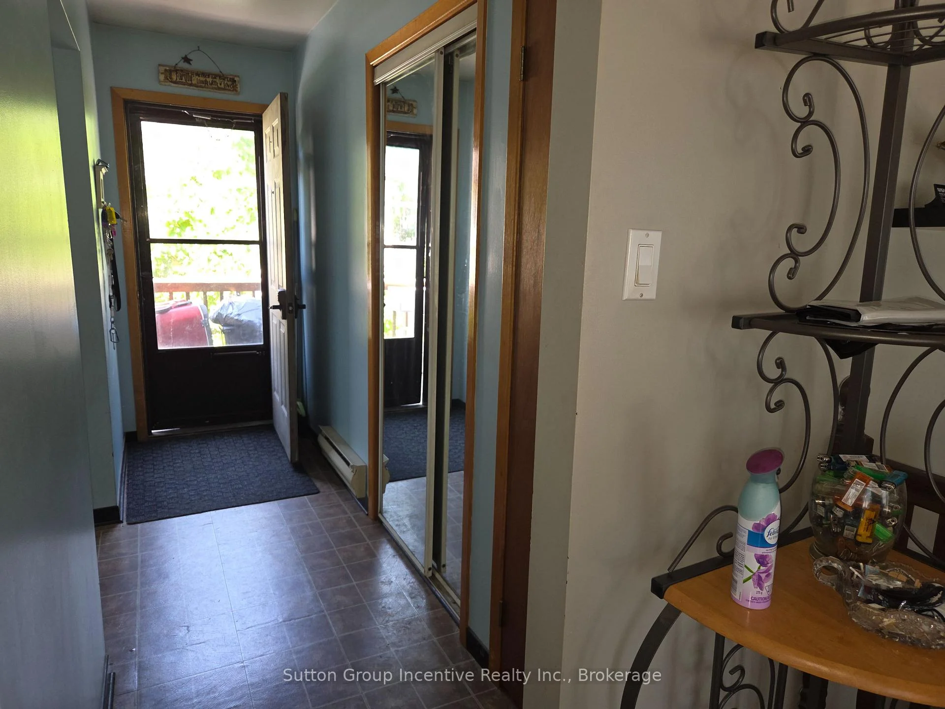 Photo 14 of 3985 Joyland Drive, Ramara, Rural Ramara — HOMEH