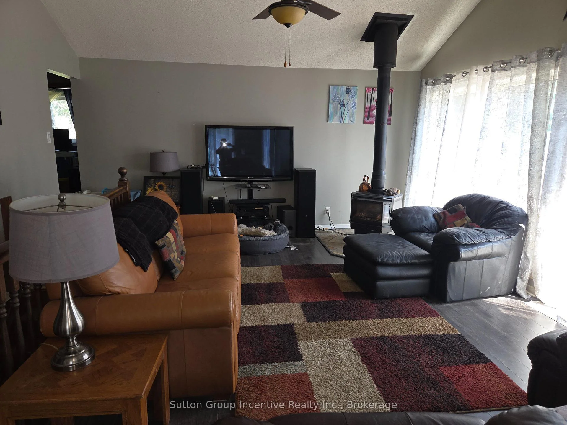 Photo 16 of 3985 Joyland Drive, Ramara, Rural Ramara — HOMEH