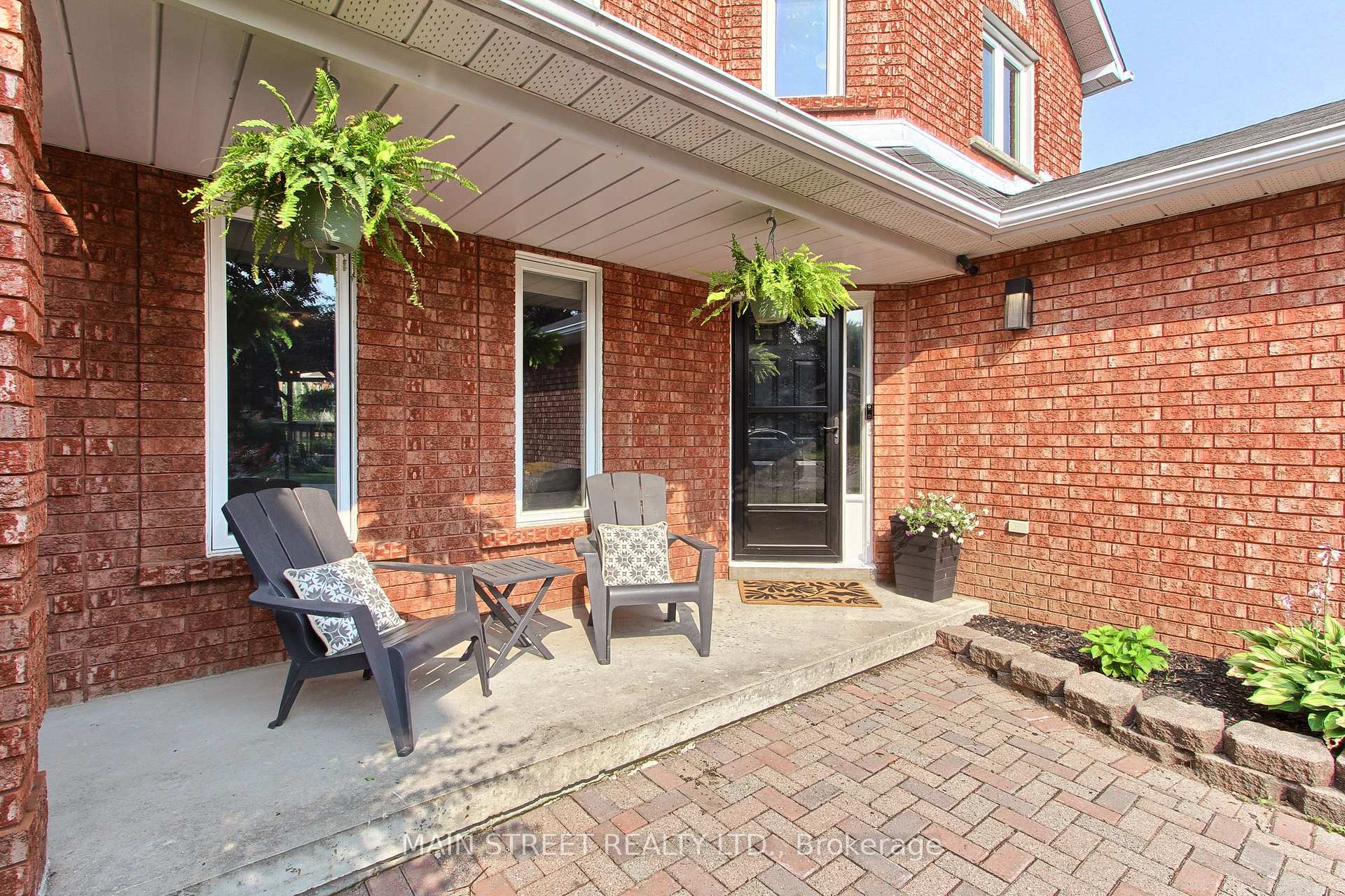 Photo 4 of 109 Bishop Drive, Barrie, Ardagh — HOMEH