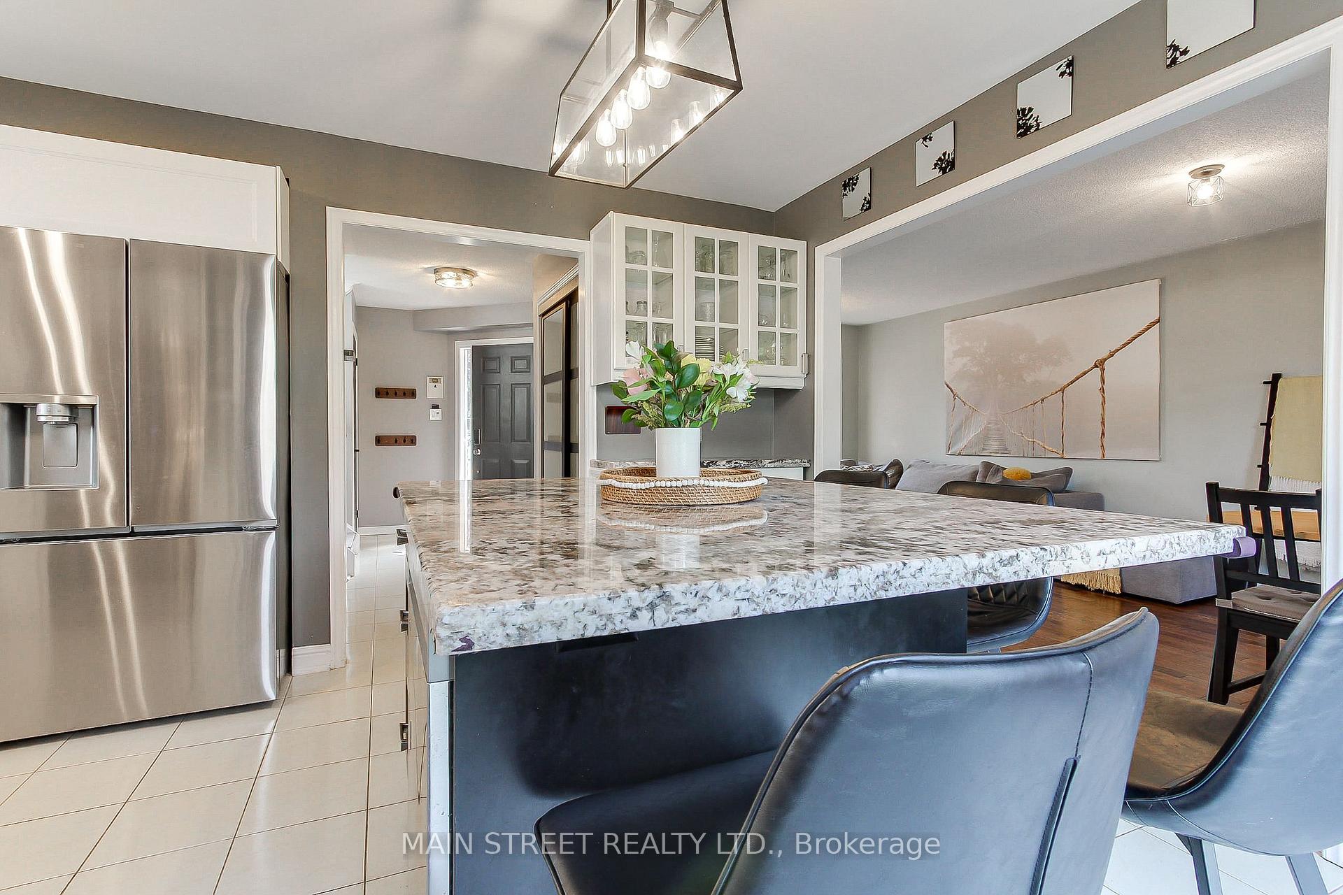Photo 36 of 109 Bishop Drive, Barrie, Ardagh — HOMEH