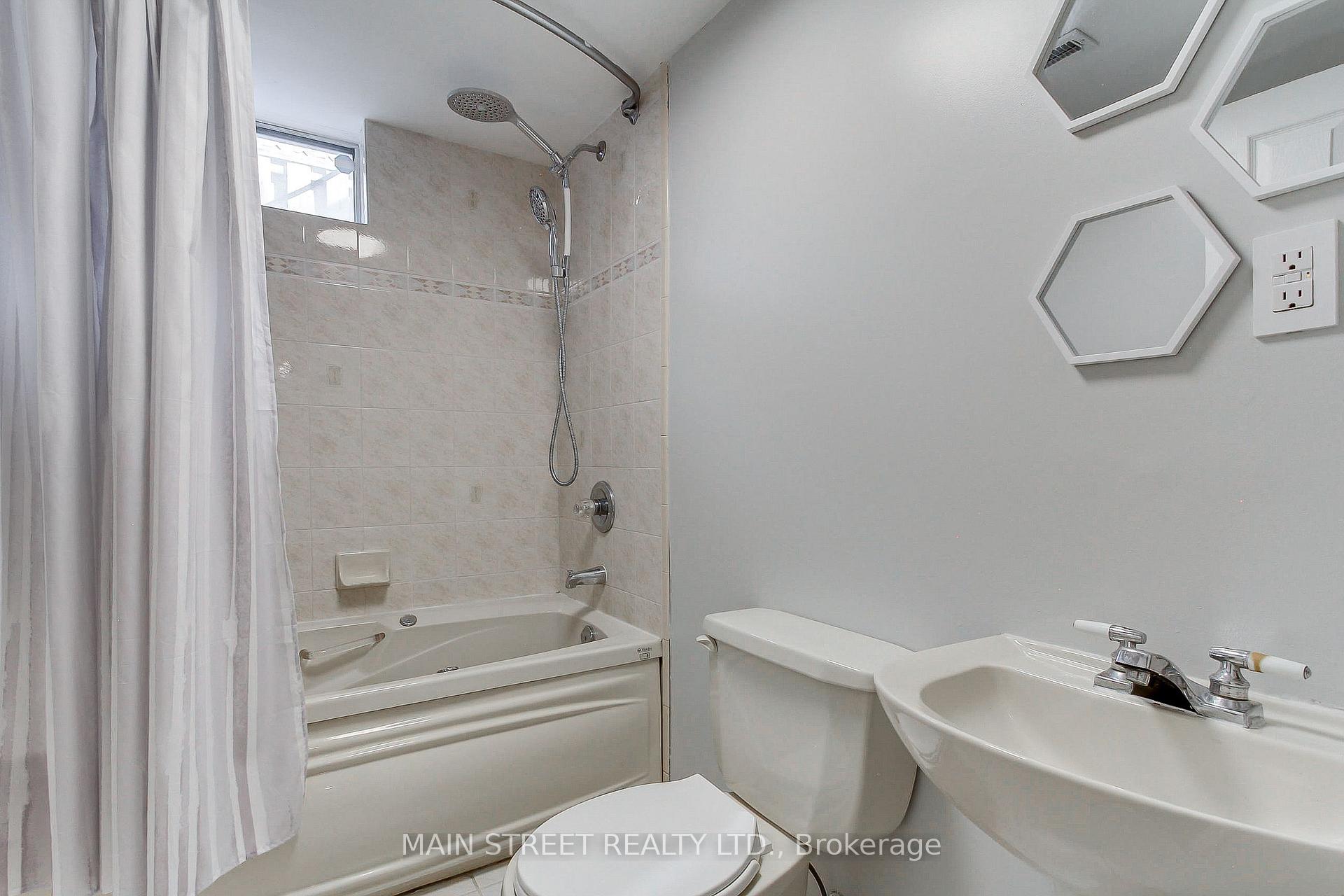 Photo 39 of 109 Bishop Drive, Barrie, Ardagh — HOMEH