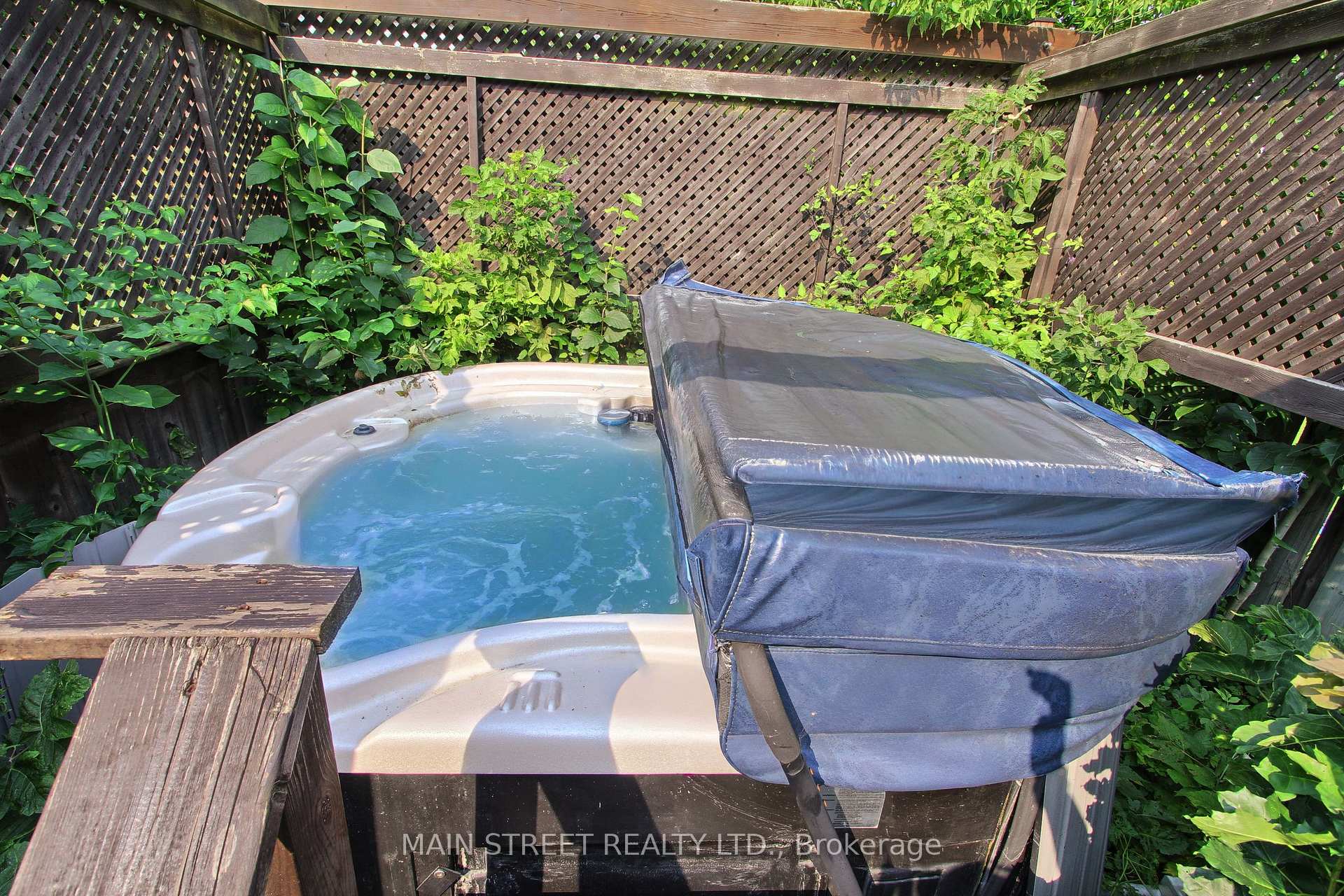 Photo 46 of 109 Bishop Drive, Barrie, Ardagh — HOMEH
