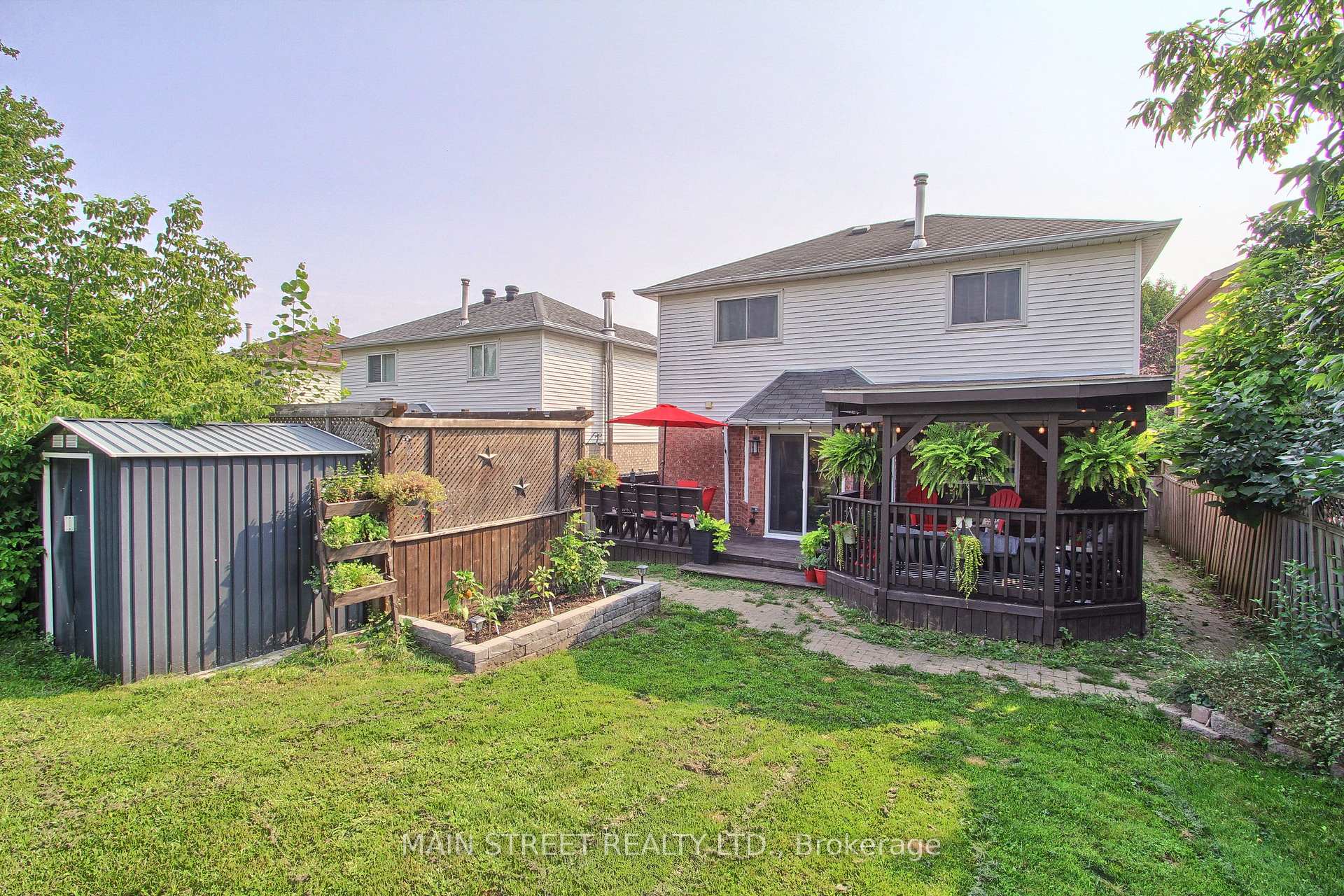 Photo 48 of 109 Bishop Drive, Barrie, Ardagh — HOMEH