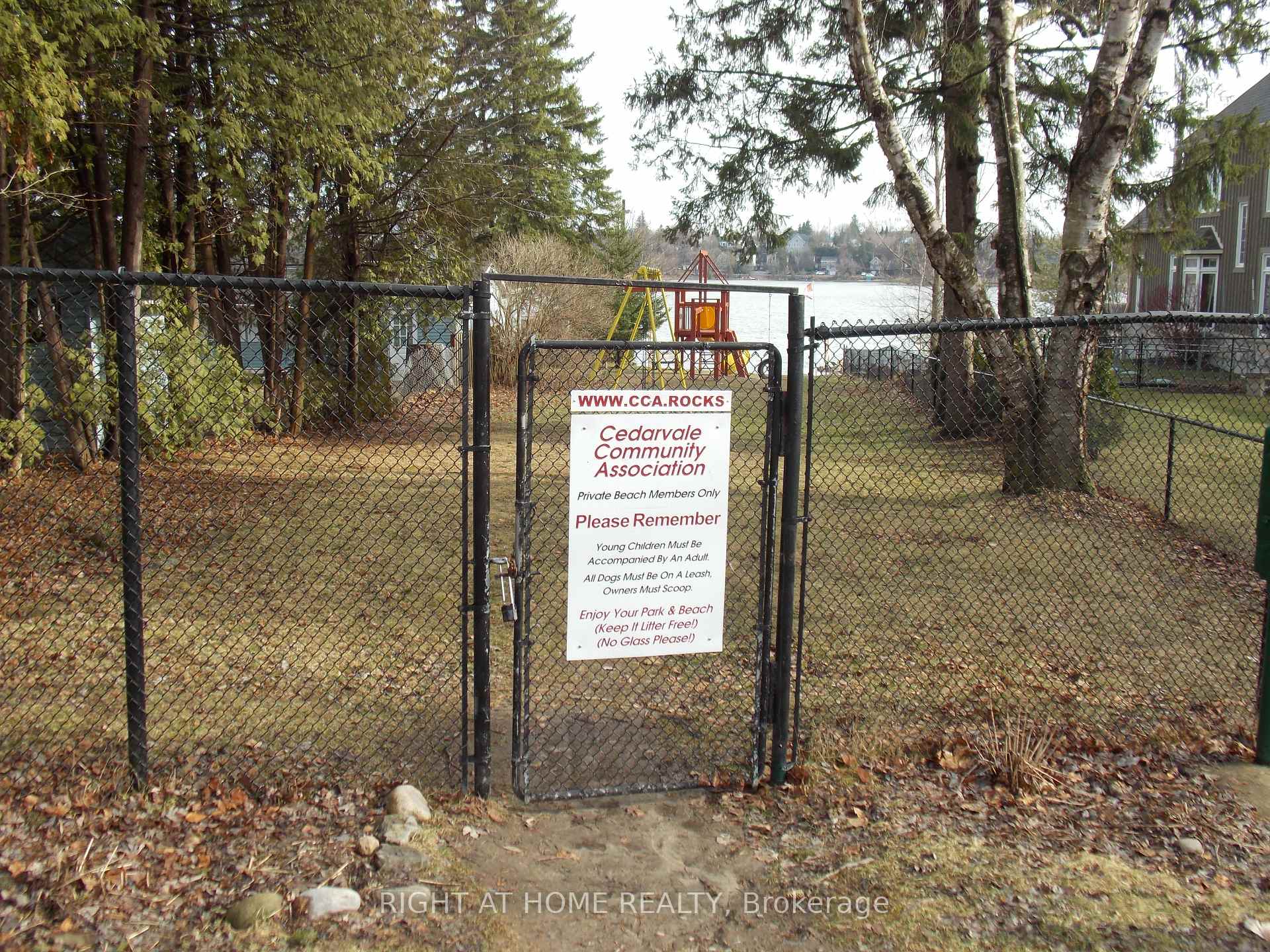 Photo 15 of 10 Rosehill Drive, Whitchurch-Stouffville, Rural Whitchurch-Stouffville — HOMEH