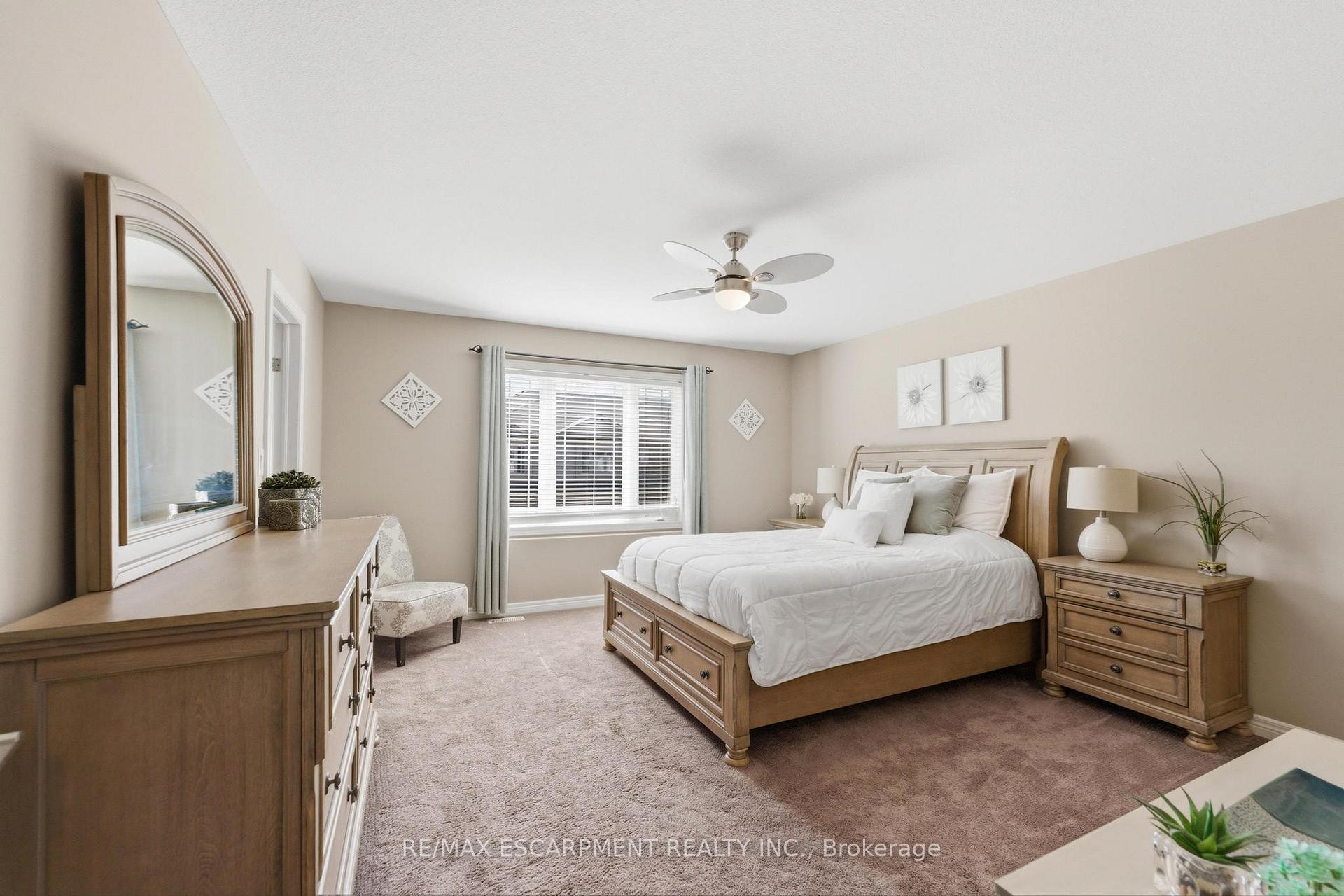Photo 11 of Unit 34, 6 Chestnut Drive, Grimsby, Grimsby West — HOMEH