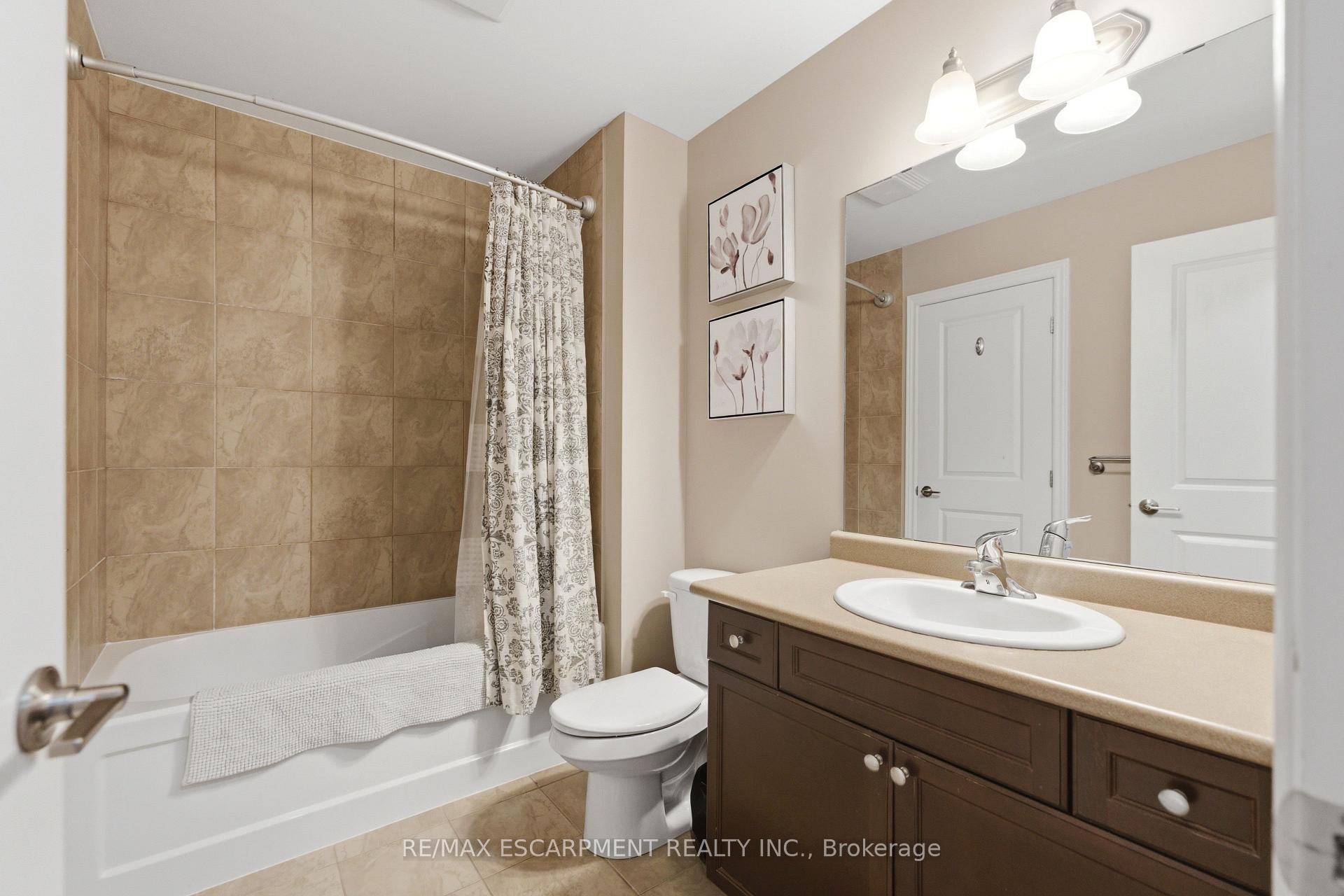 Photo 13 of Unit 34, 6 Chestnut Drive, Grimsby, Grimsby West — HOMEH