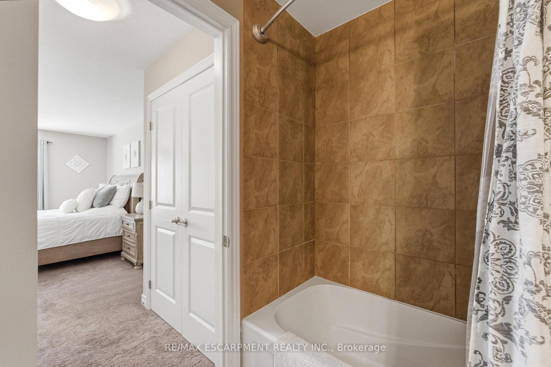 Photo 14 of Unit 34, 6 Chestnut Drive, Grimsby, Grimsby West — HOMEH