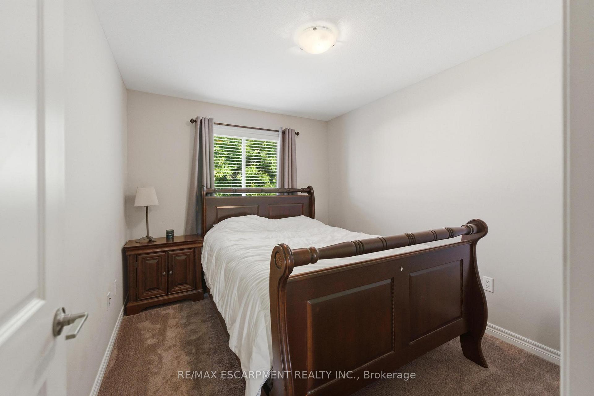 Photo 15 of Unit 34, 6 Chestnut Drive, Grimsby, Grimsby West — HOMEH