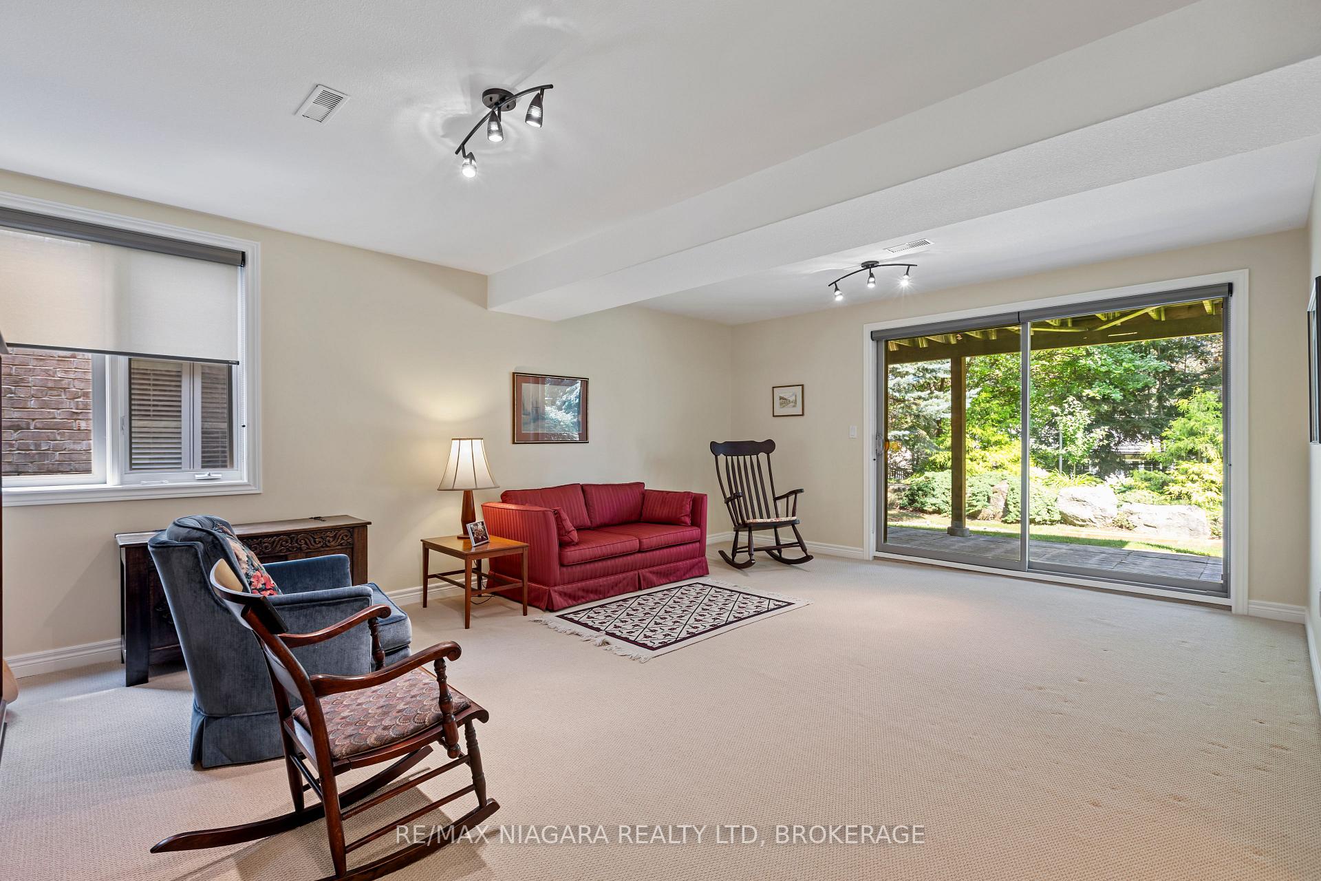Photo 21 of Unit 33, 1398 Pelham Street, Pelham, Fonthill — HOMEH