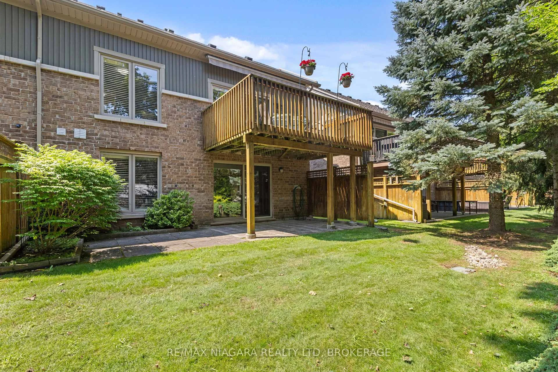 Photo 4 of Unit 33, 1398 Pelham Street, Pelham, Fonthill — HOMEH
