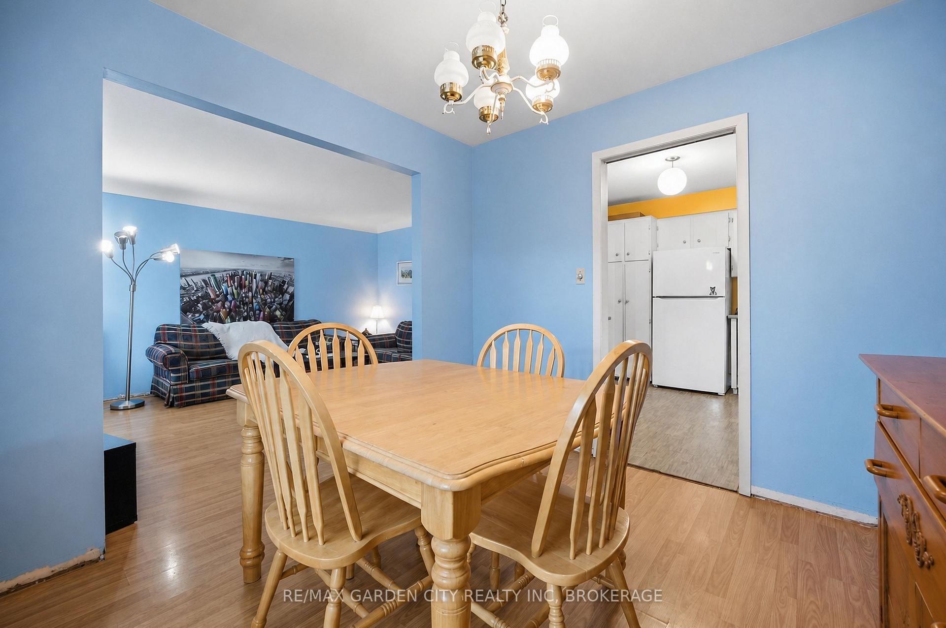 Photo 12 of 11 Kimbermount Drive, St. Catharines, Lakeshore — HOMEH