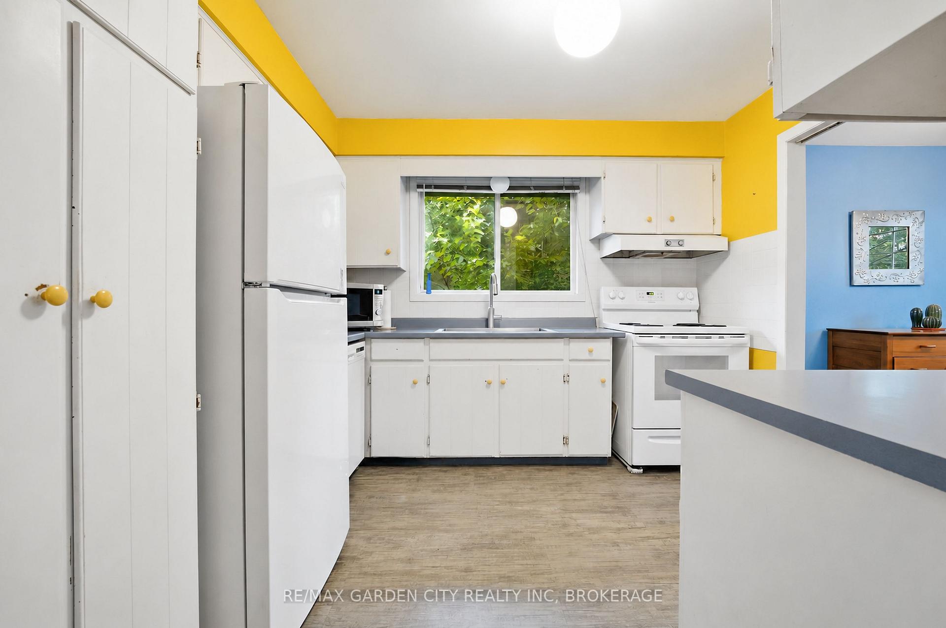 Photo 13 of 11 Kimbermount Drive, St. Catharines, Lakeshore — HOMEH