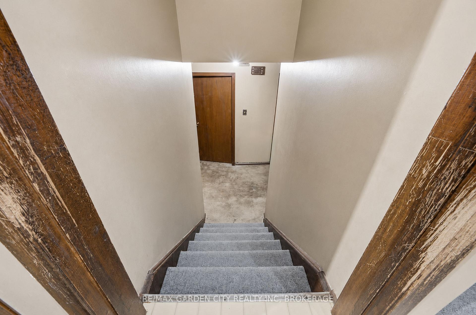 Photo 18 of 11 Kimbermount Drive, St. Catharines, Lakeshore — HOMEH