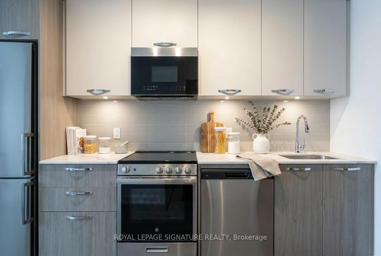Photo 2 of Unit 1421, 75 James Street S, Hamilton, Corktown — HOMEH