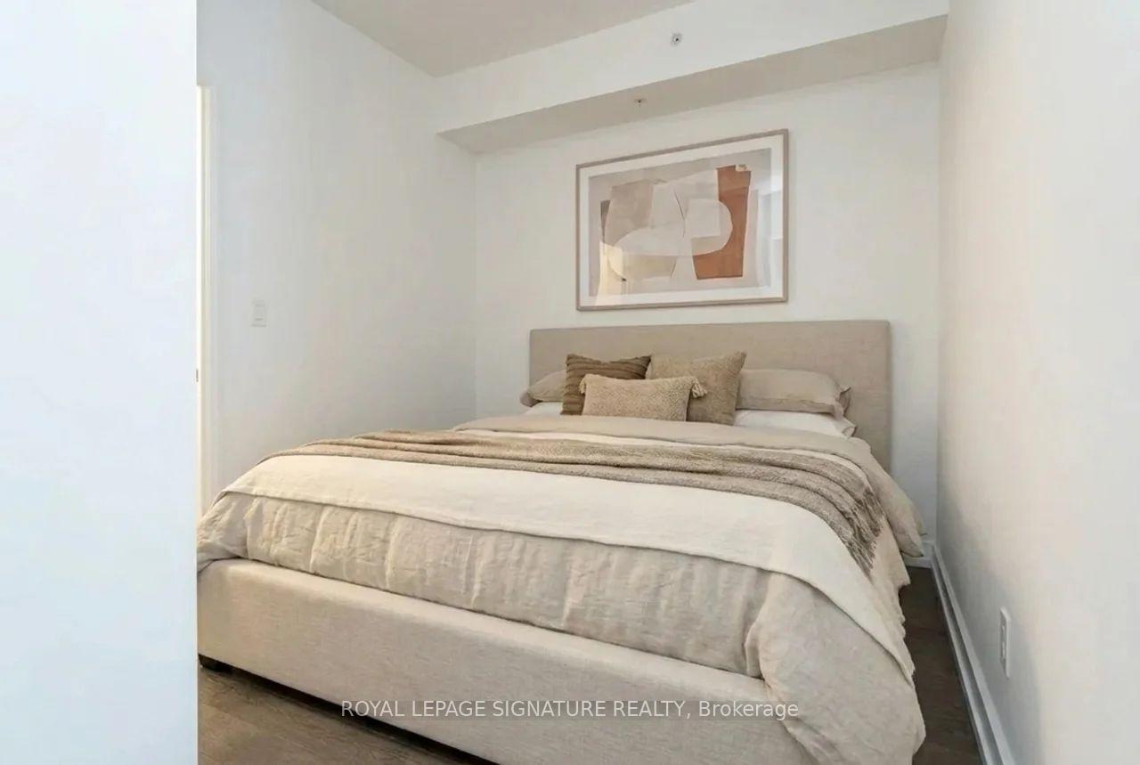 Photo 5 of Unit 1421, 75 James Street S, Hamilton, Corktown — HOMEH