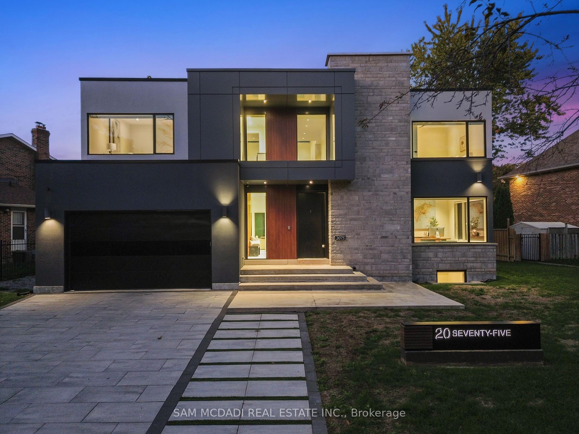 Photo 1 of 2075 Shawanaga Trail, Mississauga, Sheridan — HOMEH