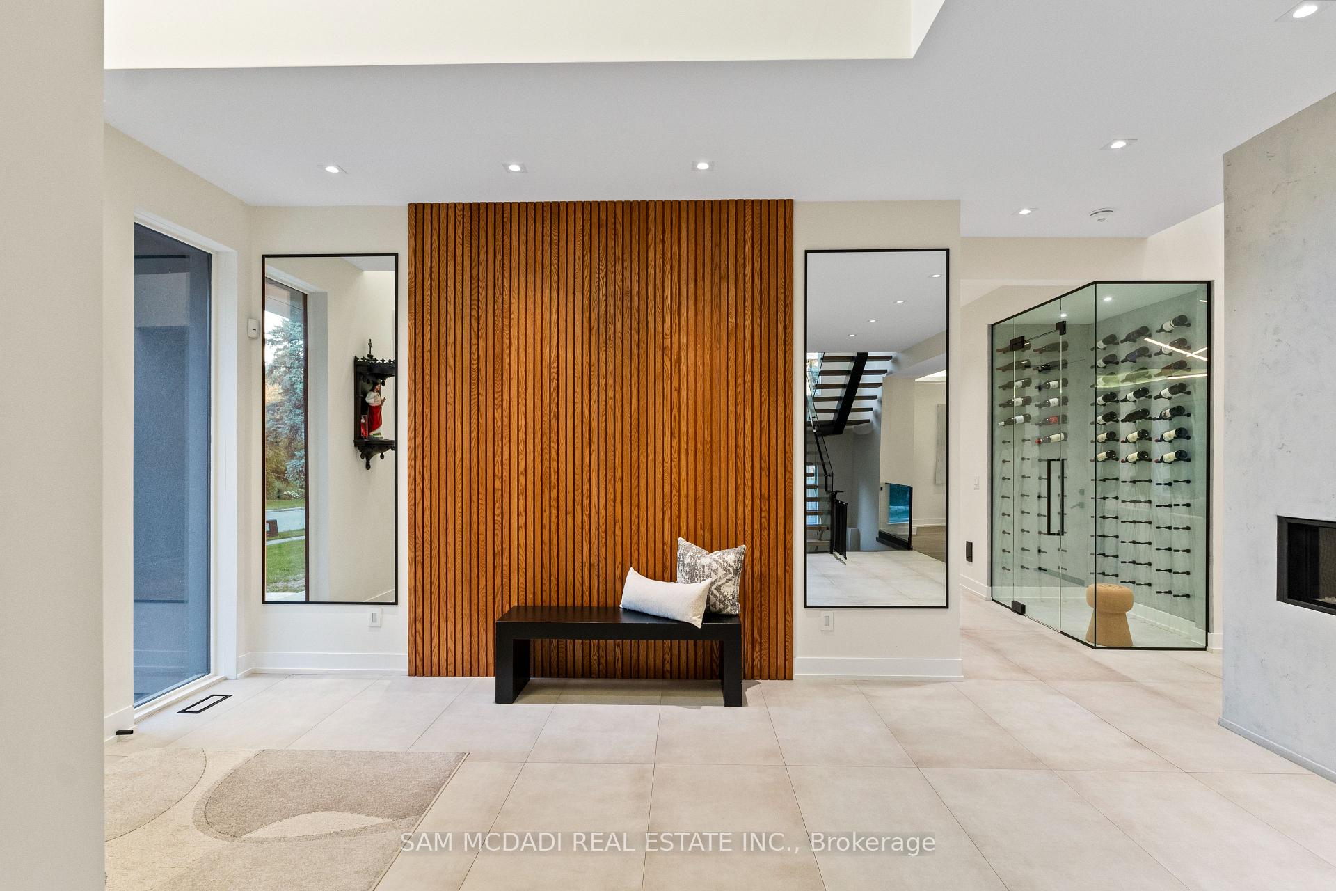 Photo 6 of 2075 Shawanaga Trail, Mississauga, Sheridan — HOMEH