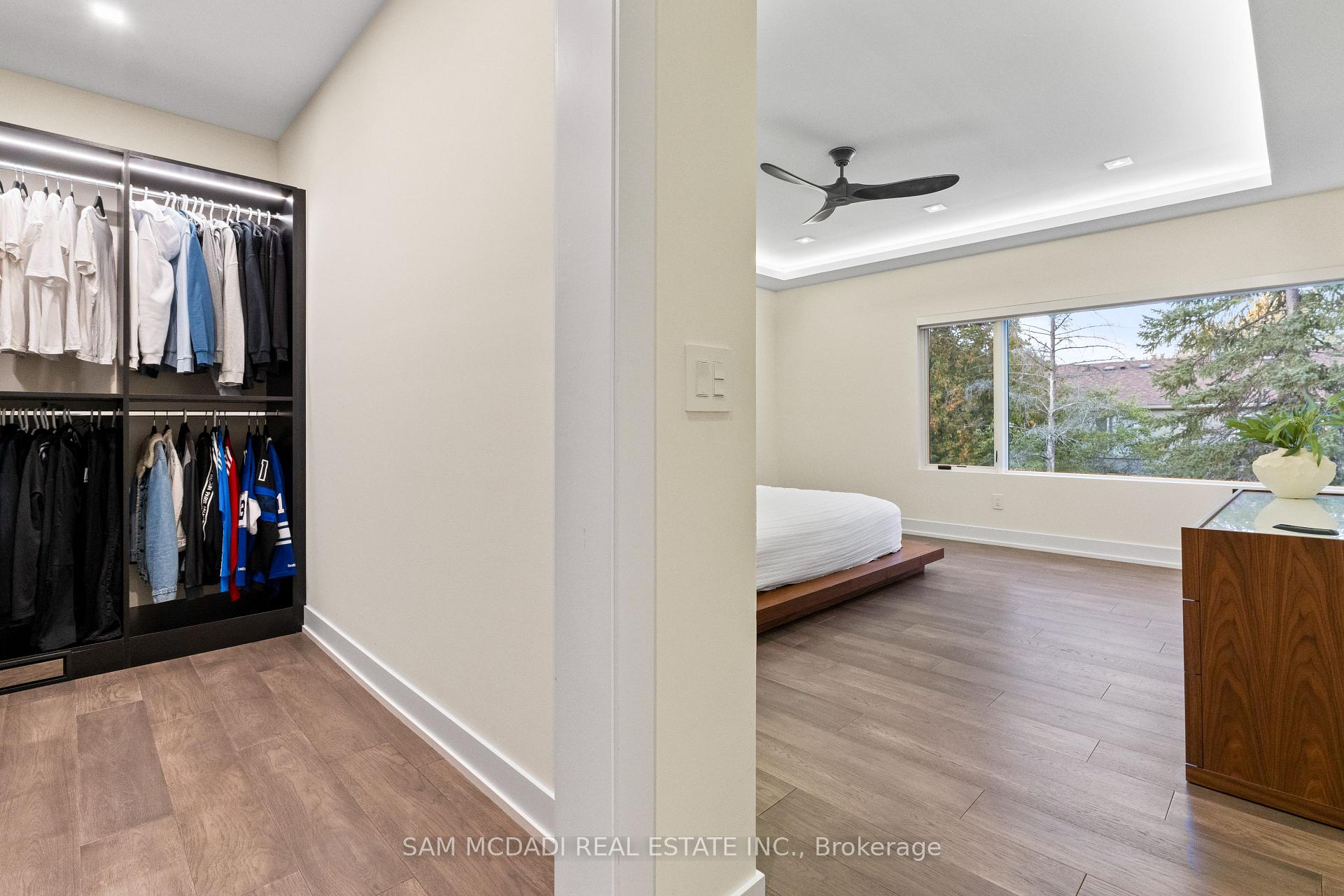 Photo 22 of 2075 Shawanaga Trail, Mississauga, Sheridan — HOMEH