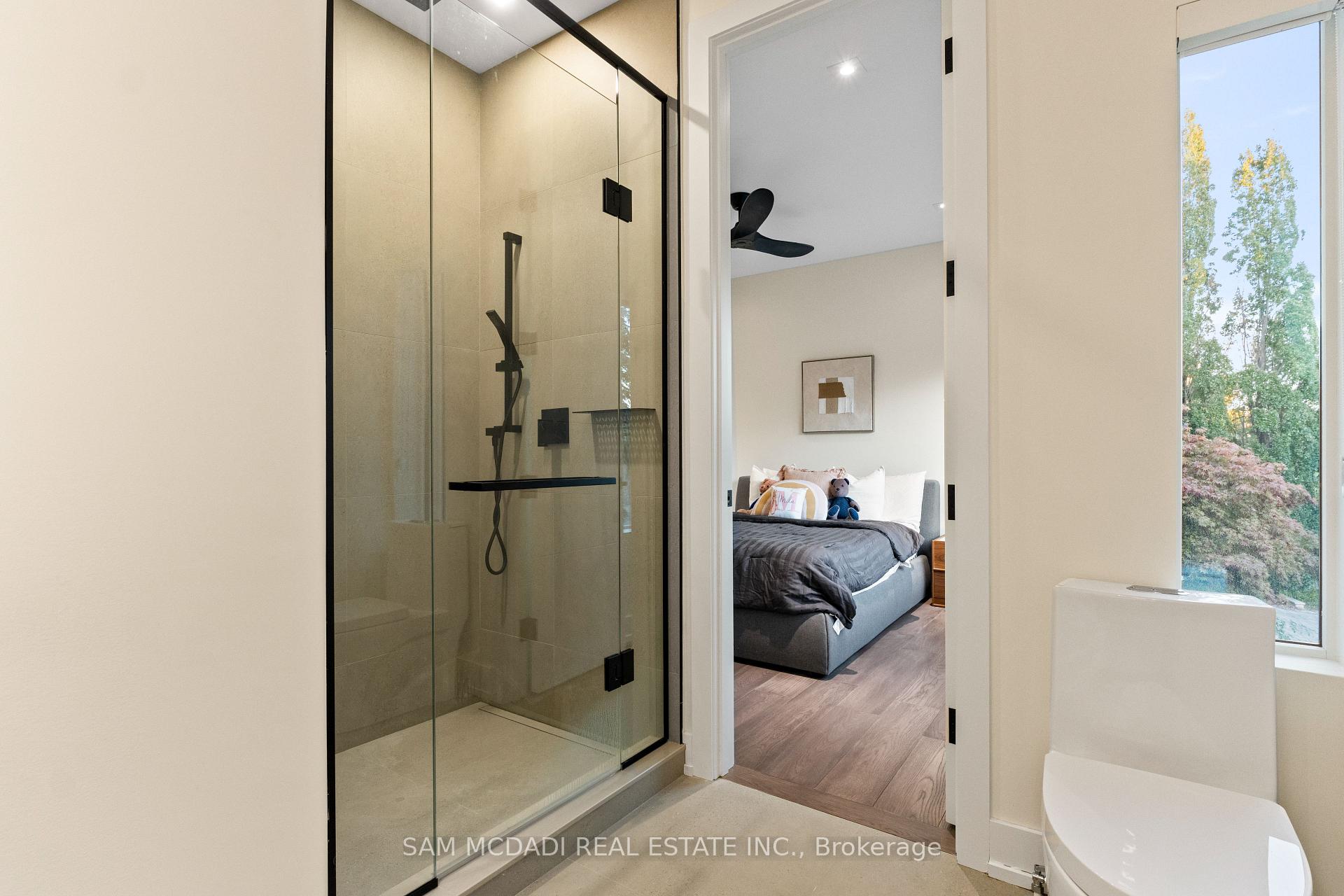 Photo 33 of 2075 Shawanaga Trail, Mississauga, Sheridan — HOMEH