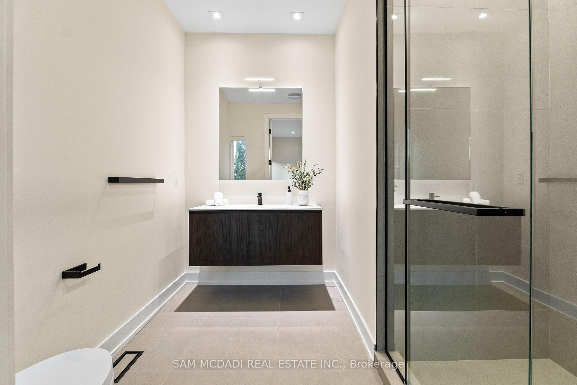 Photo 34 of 2075 Shawanaga Trail, Mississauga, Sheridan — HOMEH