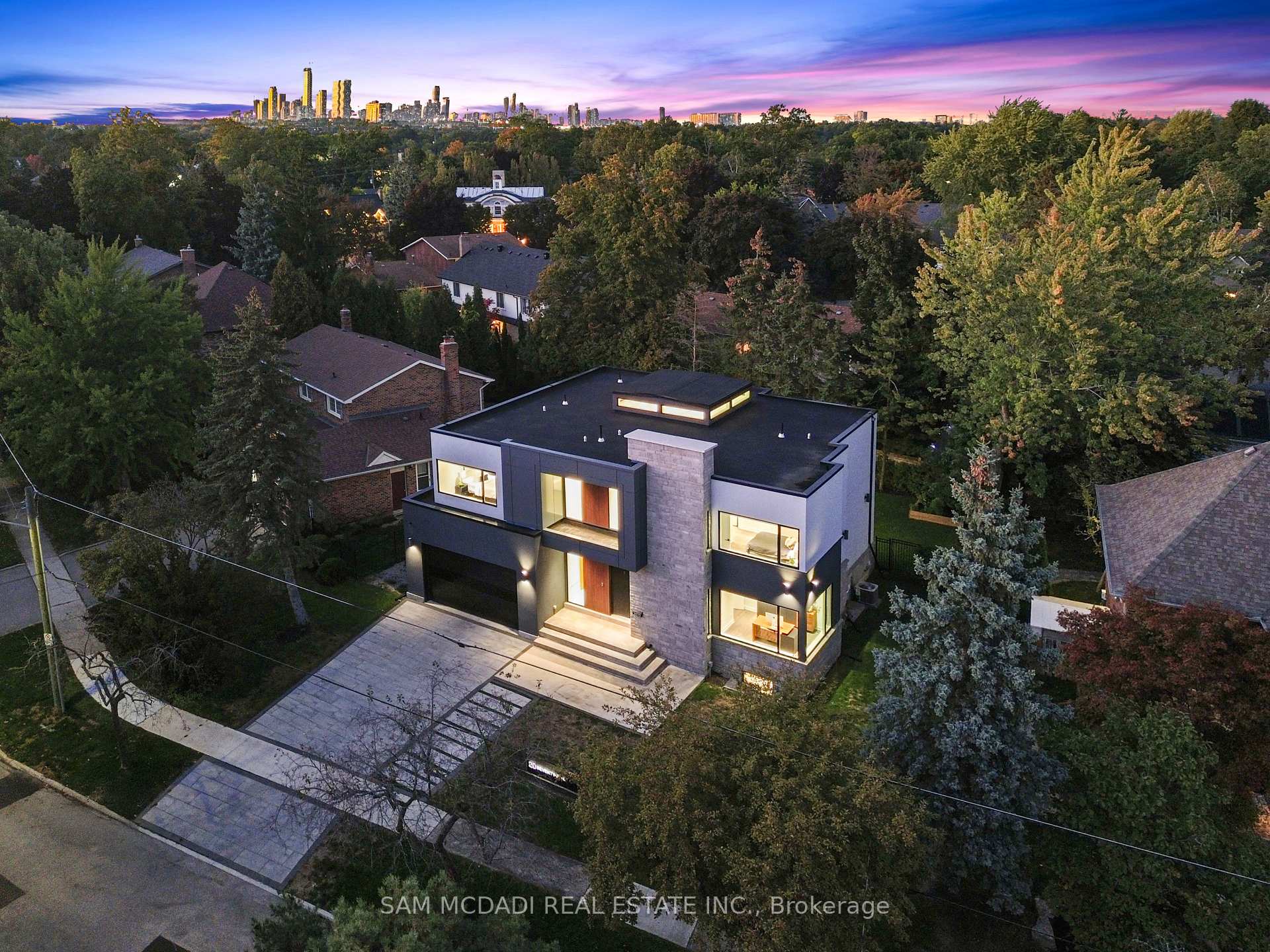 Photo 50 of 2075 Shawanaga Trail, Mississauga, Sheridan — HOMEH