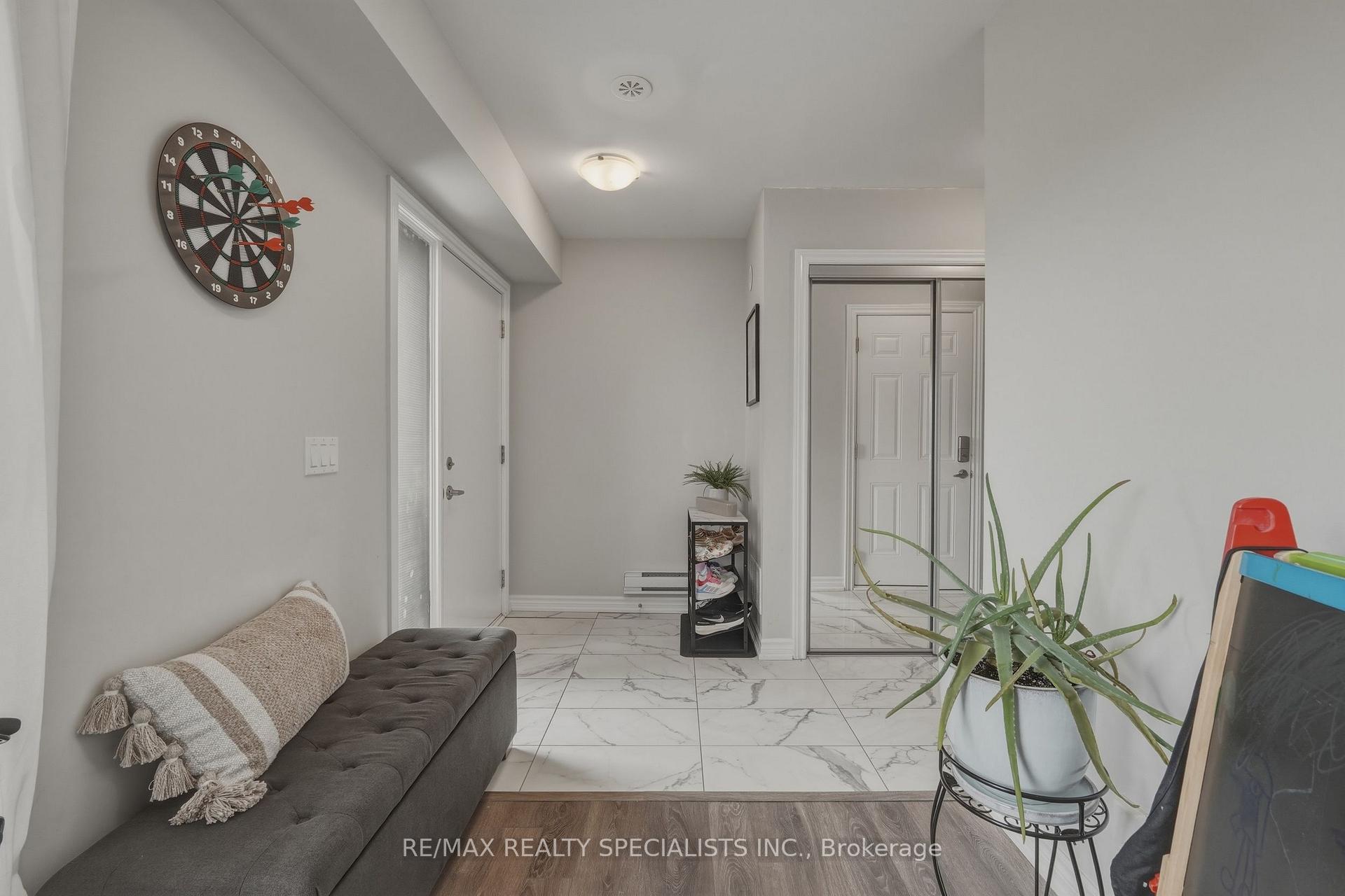 Photo 27 of Unit 20, 348 Wheat Boom Drive, Oakville, Joshua Meadows — HOMEH
