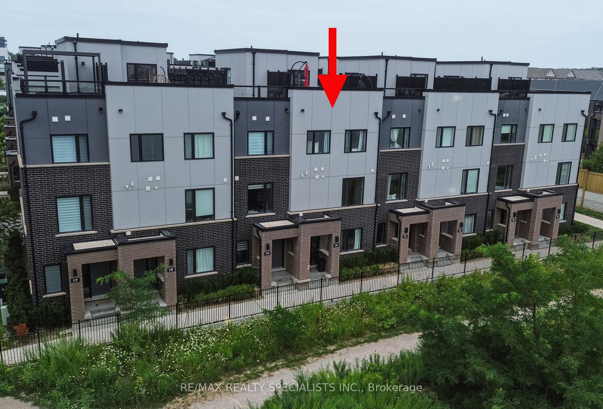 Photo 4 of Unit 20, 348 Wheat Boom Drive, Oakville, Joshua Meadows — HOMEH