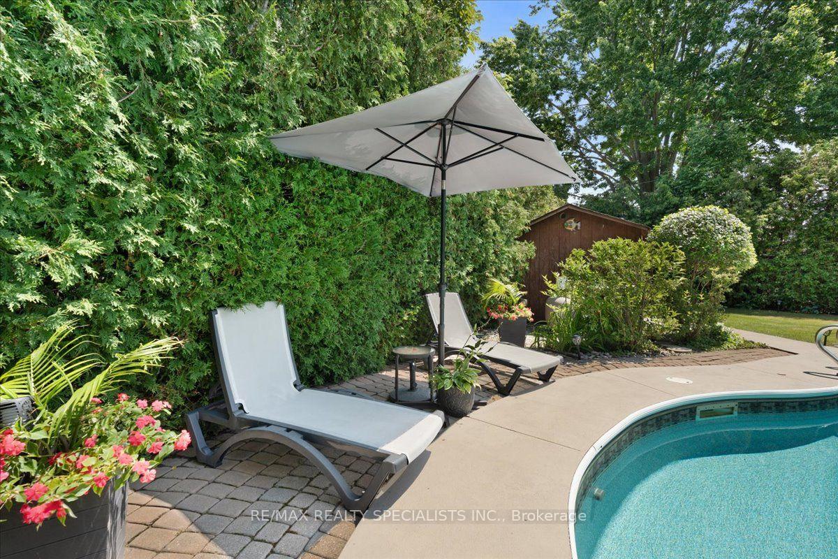 Photo 42 of 63 Suburban Drive, Mississauga, Streetsville — HOMEH
