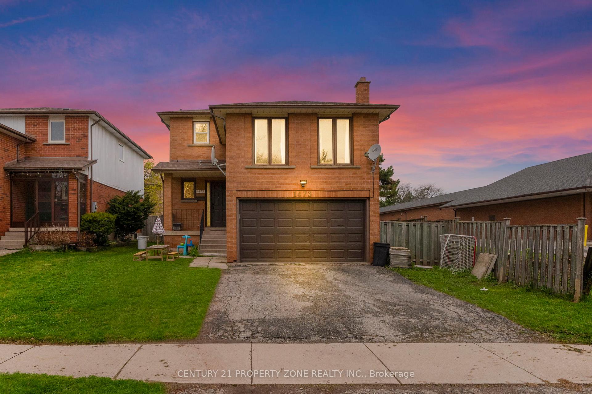 Front of 1473 Elm Road