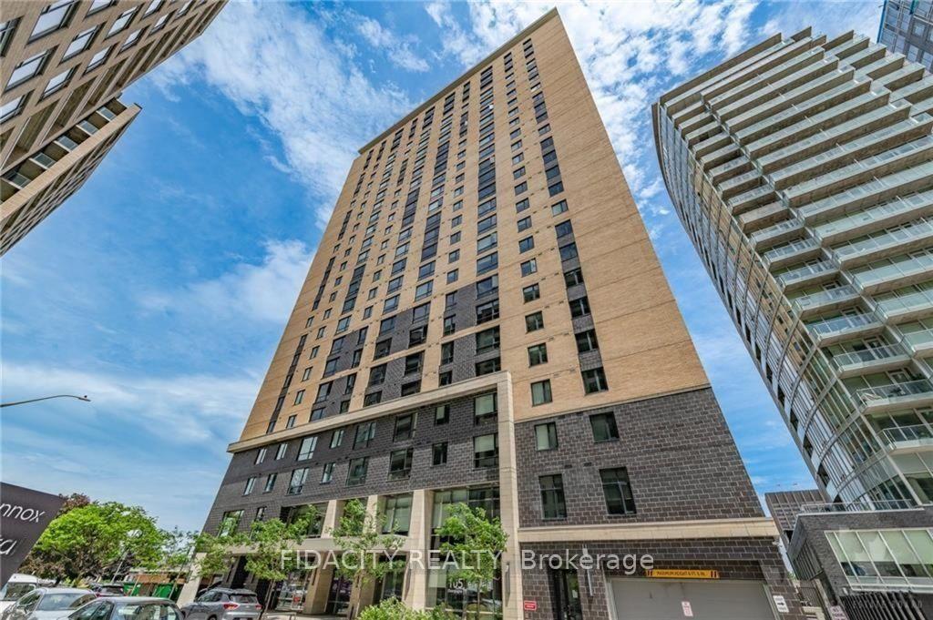 Photo of Unit 2018, 105 Champagne Avenue S
