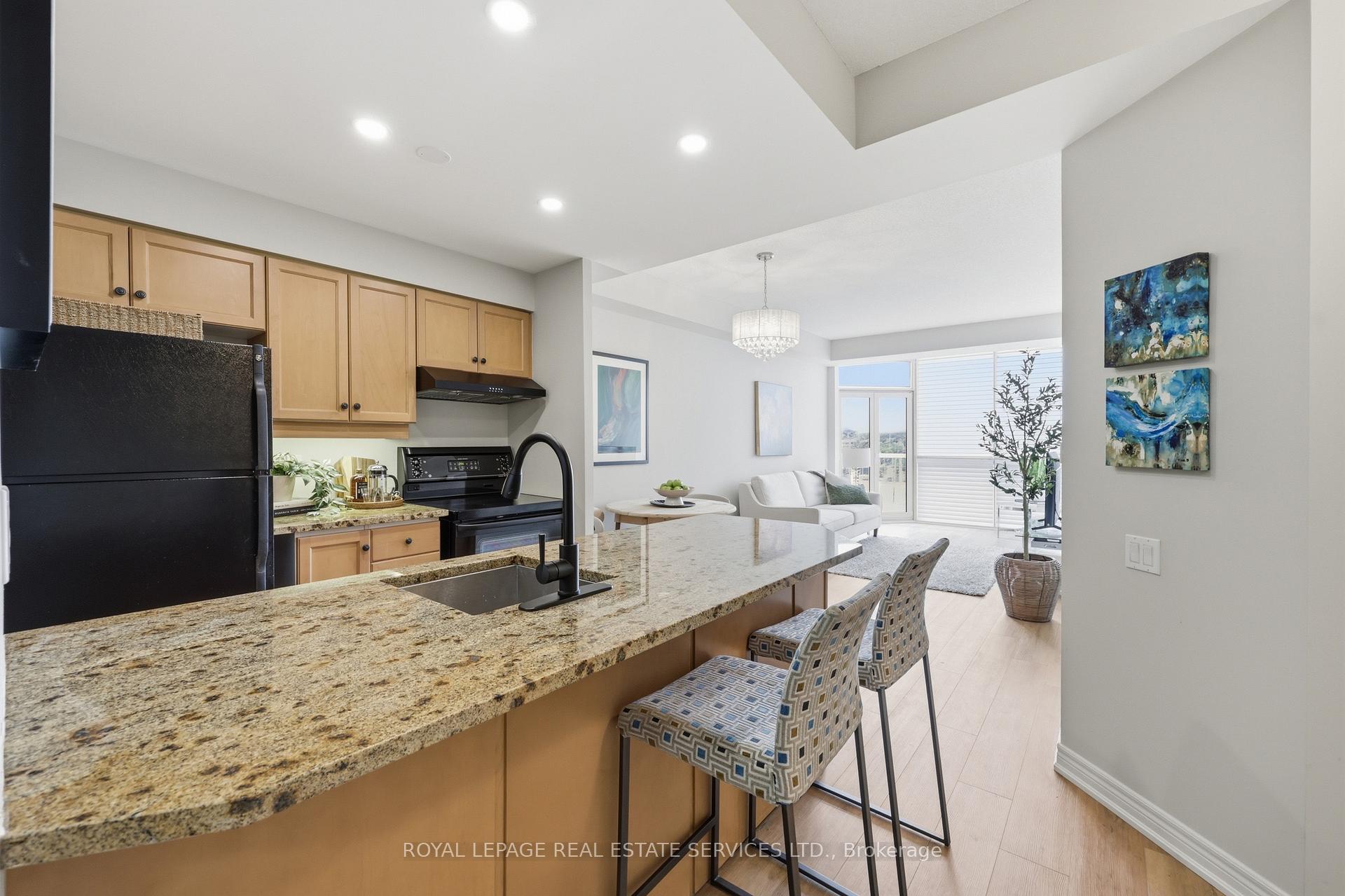 Photo 6 of Unit 707, 60 Old Mill Road, Oakville, Old Oakville — HOMEH