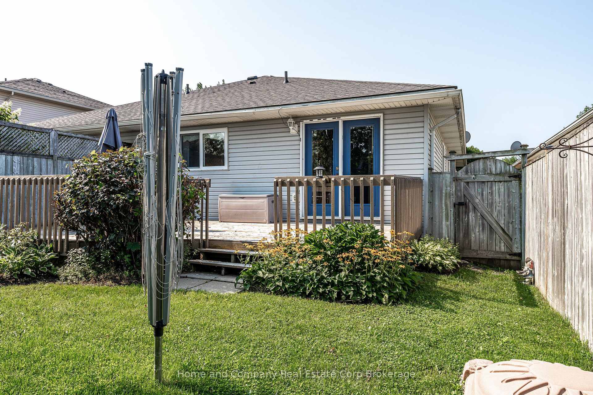 Photo 34 of 402 Douglas Street, Stratford — HOMEH