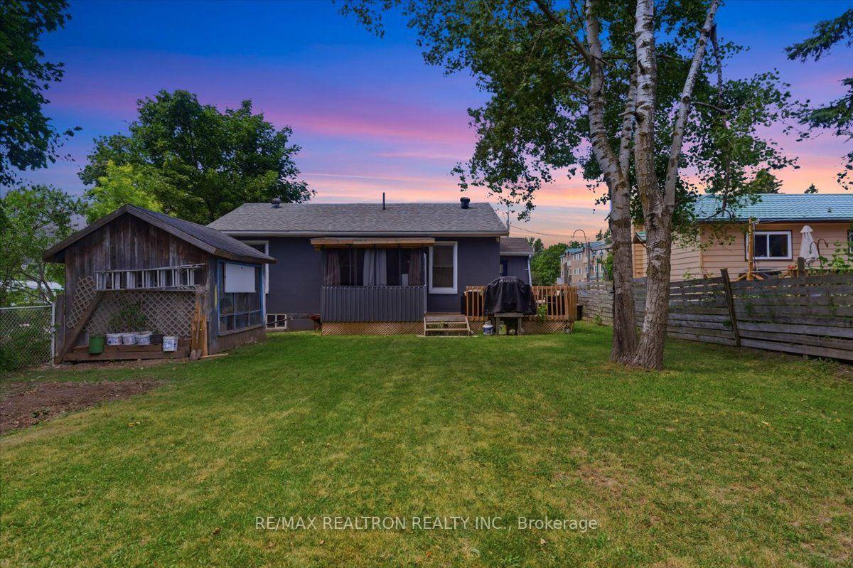 Photo 40 of 25 Simcoe Street, Orillia — HOMEH